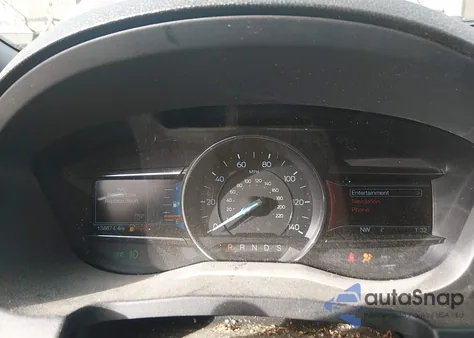 2016 Ford Explorer Limited z USA, uszkodzony, nr VIN 1FM5K8FHXGGA73725